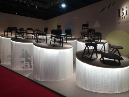 �Gɫ�����Gɫʢ��(hu��) �h(hu��n)����(hu��)��չ��I(y��)�l(f��)�𡰾Gɫ����h��1148